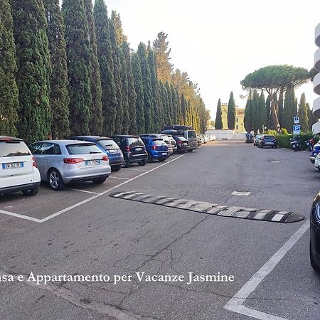 רומא Casa E Appartamento Per Vacanze Jasmine מראה חיצוני תמונה