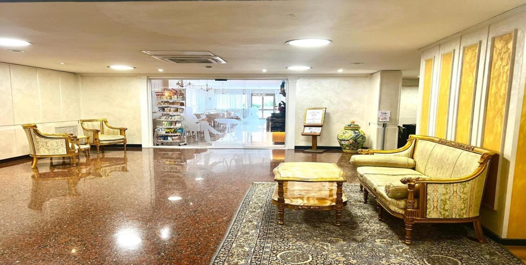 רומא Casa E Appartamento Per Vacanze Jasmine מראה חיצוני תמונה